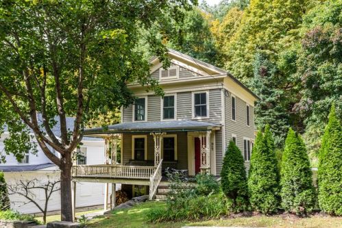 404 Sharon Goshen Tpke, Cornwall, CT 06796 exterior