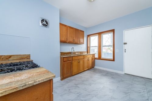 190 Adams St, Roxbury-Xing, MA 02122 exterior