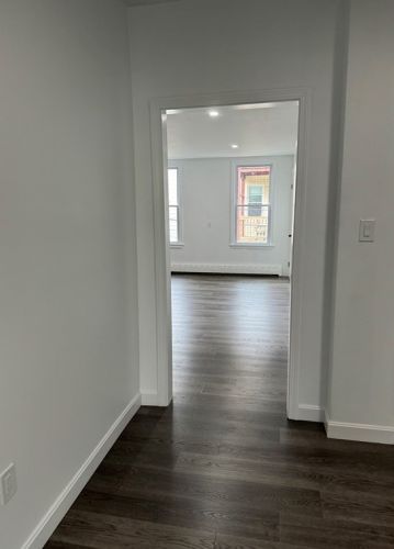 196 Chelsea St, Roxbury-Xing, MA 02129 exterior