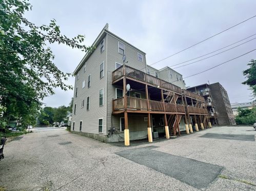 2963 Washington St, Roxbury-Xing, MA 02119 exterior