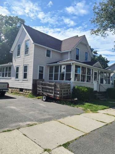 62 Eddy St, Springfield, MA 01104 exterior