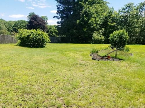 167 Ballouville Rd, Killingly, CT 06241 exterior