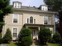 146 Jewett St, Newton, MA 02458 exterior