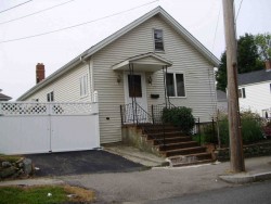 274 Derby St, Newton, MA 02465 exterior