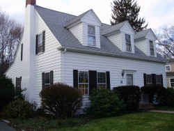 6 Briar Ln, Newton, MA 02460 exterior