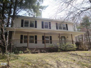 664 Monroe Tpke, Upper Stepney, CT 06468 exterior