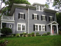 80 Ridge Rd, Newton, MA 02468 exterior