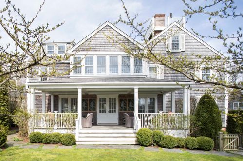 1 Twin St, Nantucket, MA 02554 exterior