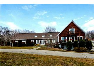5 Cavalry Dr, Smithfield, RI 02917 exterior