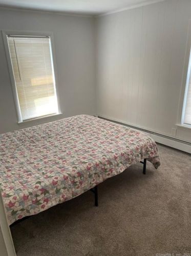 119 Middle Tpke, Manchester, CT 06040 exterior