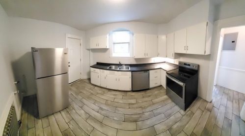 82 Rockland St, Roxbury-Xing, MA 02119 exterior