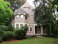 703 Chestnut St, Newton, MA 02468 exterior