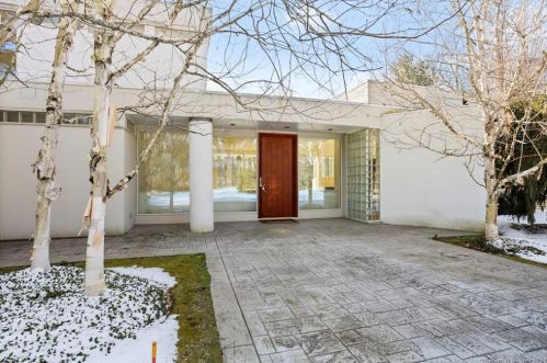 11 Mohawk Ln, Greenwich, CT 06831 exterior