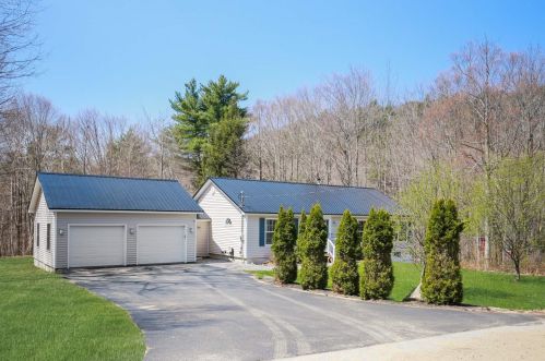 32 Mountain Vista Dr, New-Hampton, NH 03256 exterior