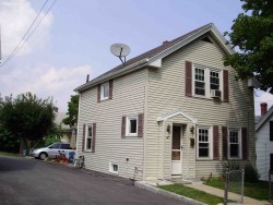 21 Gardner St, Newton, MA 02458 exterior