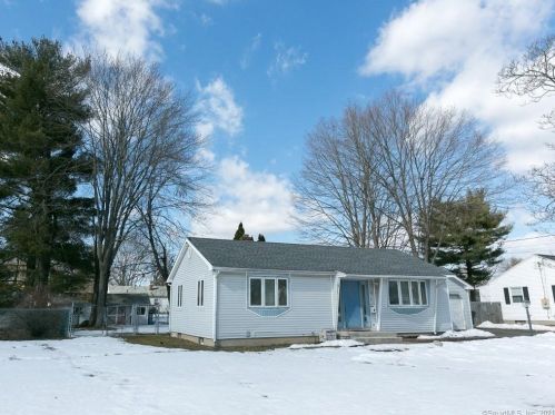 97 Southwest Ave, Windsor-Locks, CT 06096 exterior