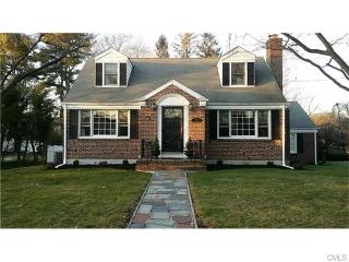 20 Bayberry Ln, Bridgeport, CT 06612 exterior