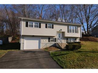 535 Horton Hill Rd, Union City, CT 06770 exterior