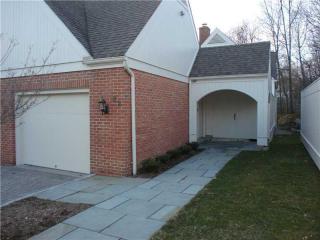 22 Sedgewick Village Ln, Tokeneke, CT 06820 exterior