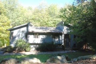 10 Field Rock Rd, Upper Stepney, CT 06468 exterior