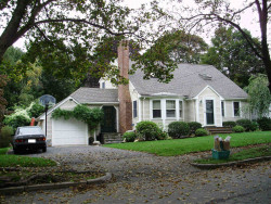 84 Winslow Rd, Newton, MA 02468 exterior