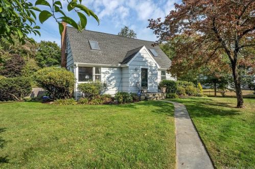 66 Soundview Rd, Ridgefield, CT 06877 exterior