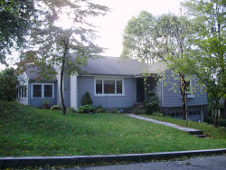 29 Westview Ter, Newton, MA 02465 exterior