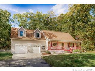 317 Starkweather Rd, Plainfield, CT 06374 exterior