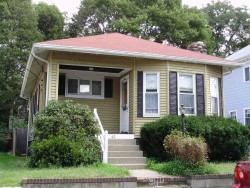 43 Taft Ave, Newton, MA 02465 exterior