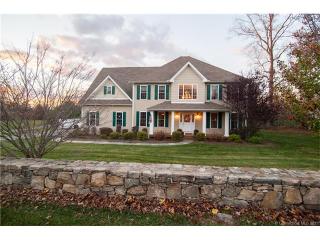 166 Soundview Ave, Huntington, CT 06484 exterior