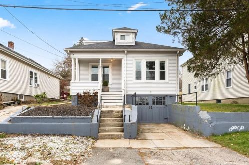 69 Sunset Ave, Providence, RI 02911 exterior