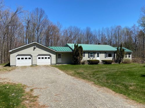 274 Belfast Rd, Freedom, ME 04941 exterior