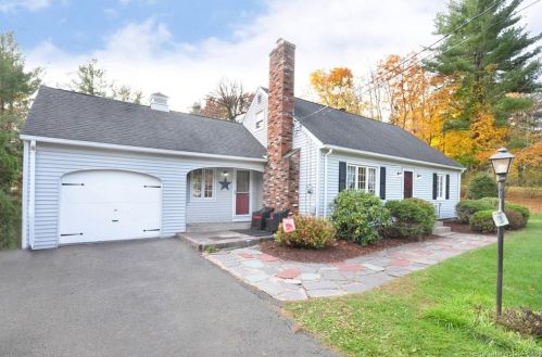 43 Mayflower Rd, Windsor, CT 06095 exterior