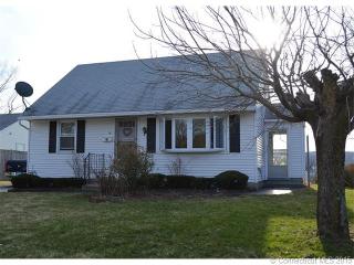 136 View St, Torrington, CT 06790 exterior