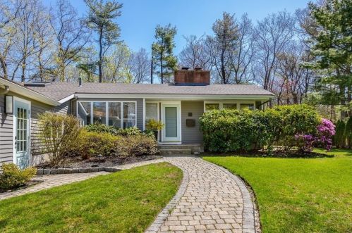 11 Laurel Rd, Swampscott, MA 01907 exterior