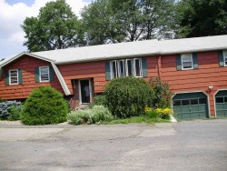60 Parker Ter, Newton, MA 02459 exterior