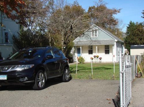 88 Seaview Ter, Bridgeport, CT 06605 exterior