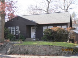 1347 Walnut St, Newton, MA 02461 exterior