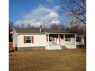 33 Sunset Dr, Rindge, NH 03461 exterior