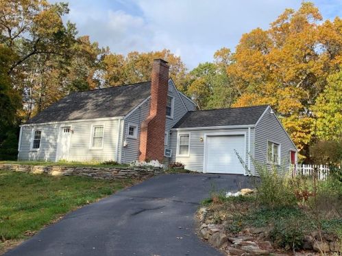 48 Spring Glen Dr, Granby, CT 06035 exterior