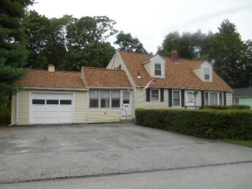 20 Ashwood St, Worcester, MA 01604 exterior