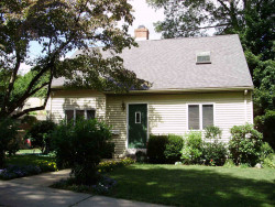 9 Kensington Ave, Newton, MA 02465 exterior