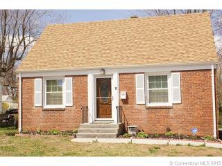 22 Country Club Rd, Groton, CT 06340 exterior