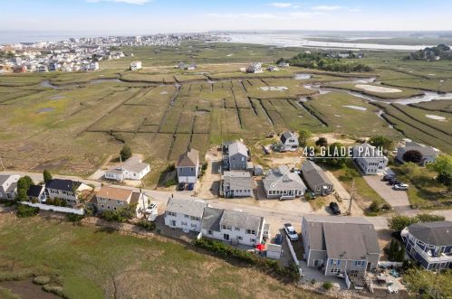 43 Glade Path, Hampton, NH 03842 exterior