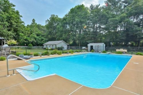 27 Sorel Rd, Ware, MA 01082 exterior