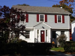 41 Cloverdale Rd, Newton, MA 02461 exterior