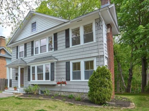 126 Copperfield Rd, Worcester, MA 01602 exterior