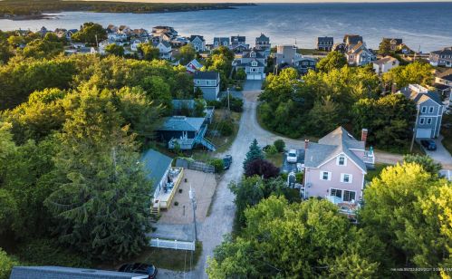 136 Cycad Ave, York, ME 03909 exterior