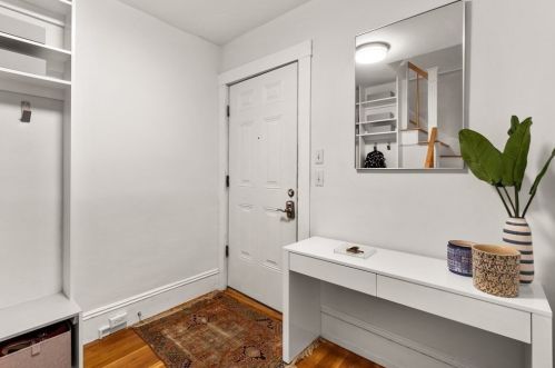474 Albemarle Rd, Newton, MA 02460 exterior