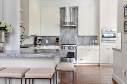 64 Brookline St, Roxbury-Xing, MA 02118 exterior
